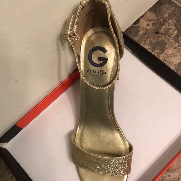 Evening Shoes - Picture 2 of 2